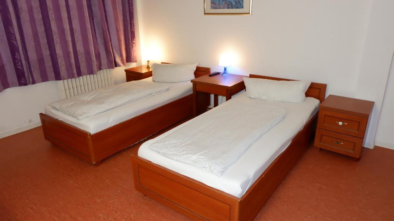 Hostel Am Kurtti Berlin Zewnętrze zdjęcie