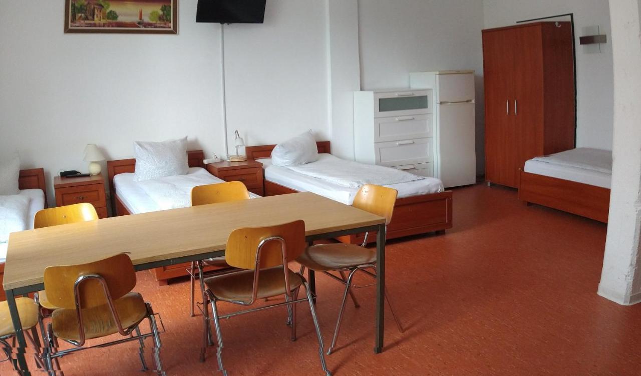 Hostel Am Kurtti Berlin Zewnętrze zdjęcie