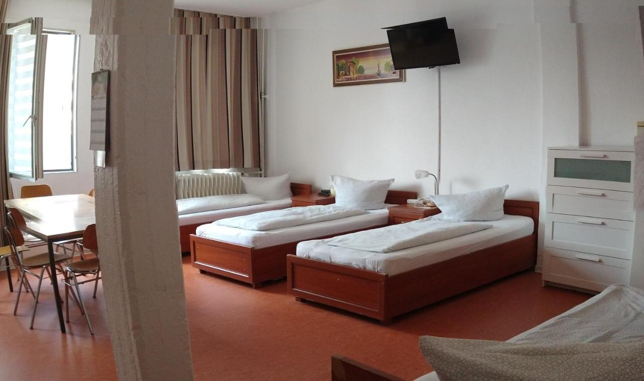 Hostel Am Kurtti Berlin Zewnętrze zdjęcie